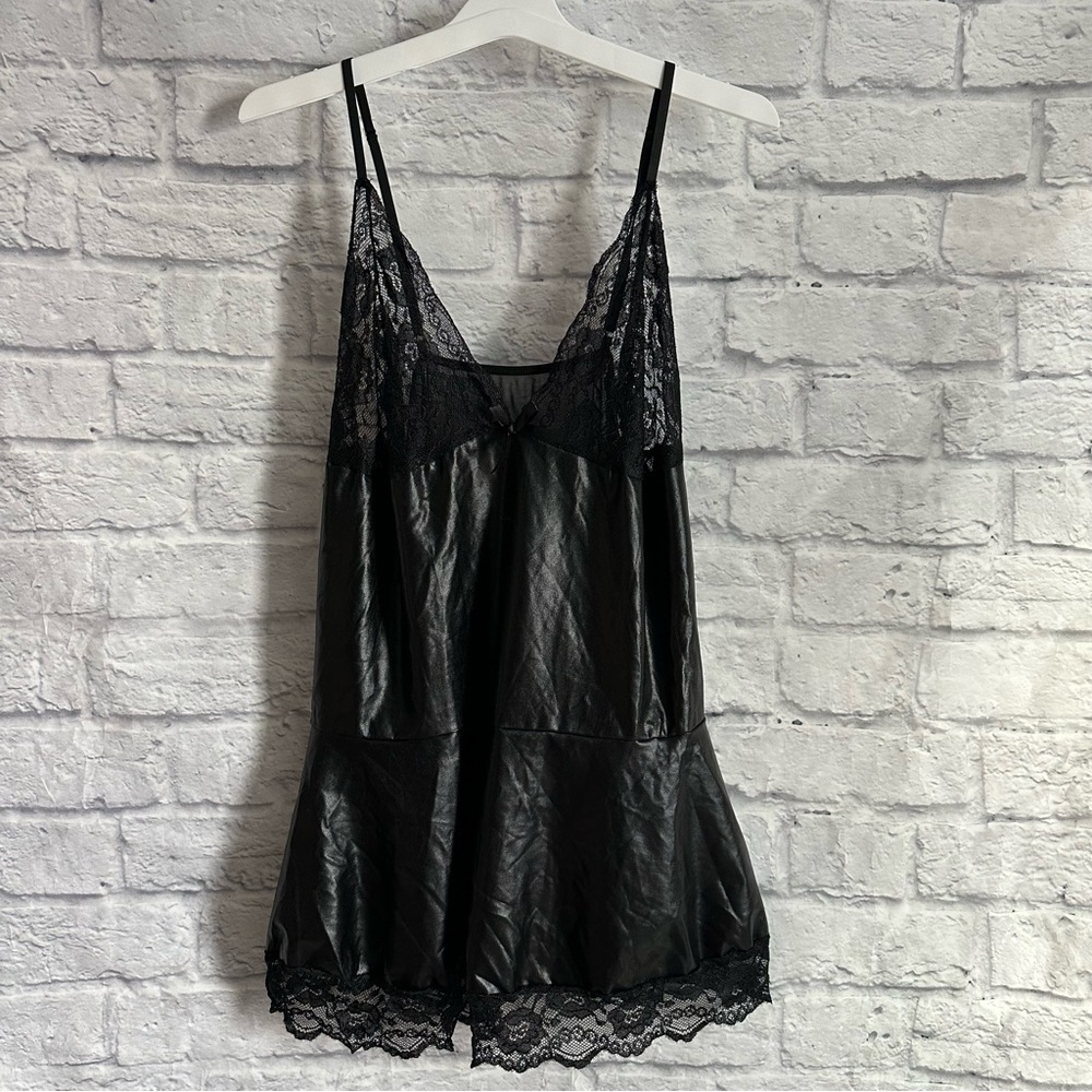 PREOWNED UNBRANDED LACE AND SHINY LINGERIE TOP BLACK SIZE XL BABYDOLL TOP